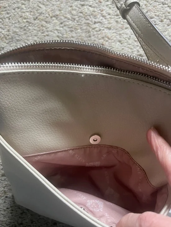 Crossbody Anne Klein Faux Leather Tassel Bag - Cream - Picture 4 of 4